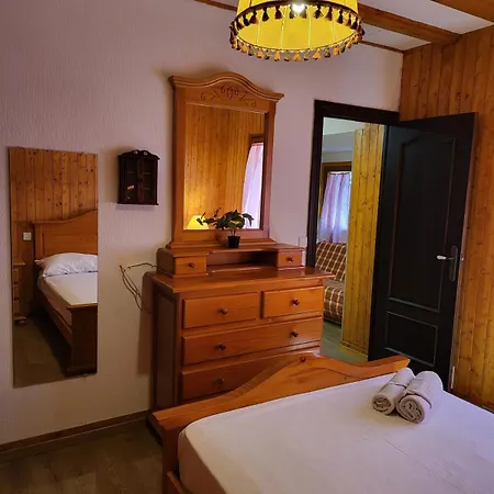 Rustica 8 Pax * Bolquere Pyrenees 2000