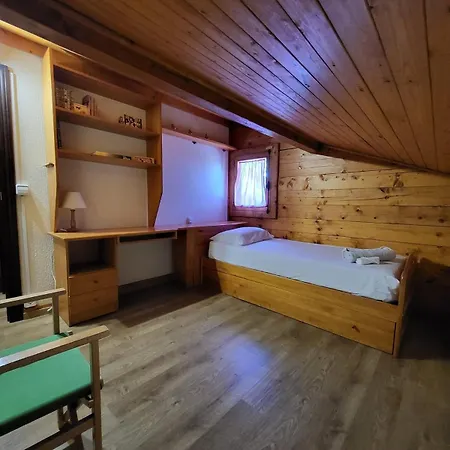 Chalet Rustica 8 Pax *