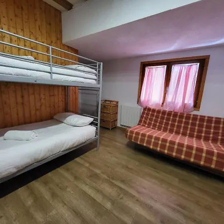 Chalet Rustica 8 Pax